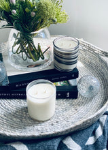 Load image into Gallery viewer, Vogue Swirl 390ml