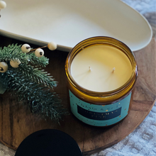 Load image into Gallery viewer, Christmas Pine 400ml Candle
